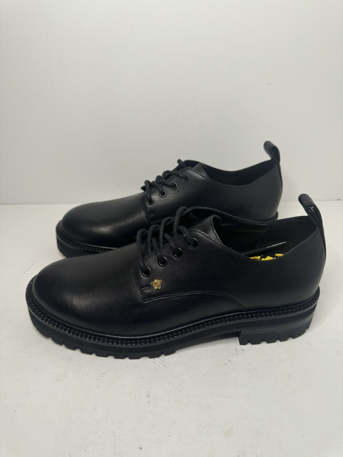 Versace Versace Medusa Logo Men's Lace Up Shoes Size US 9 / EU 42 - 3 Thumbnail