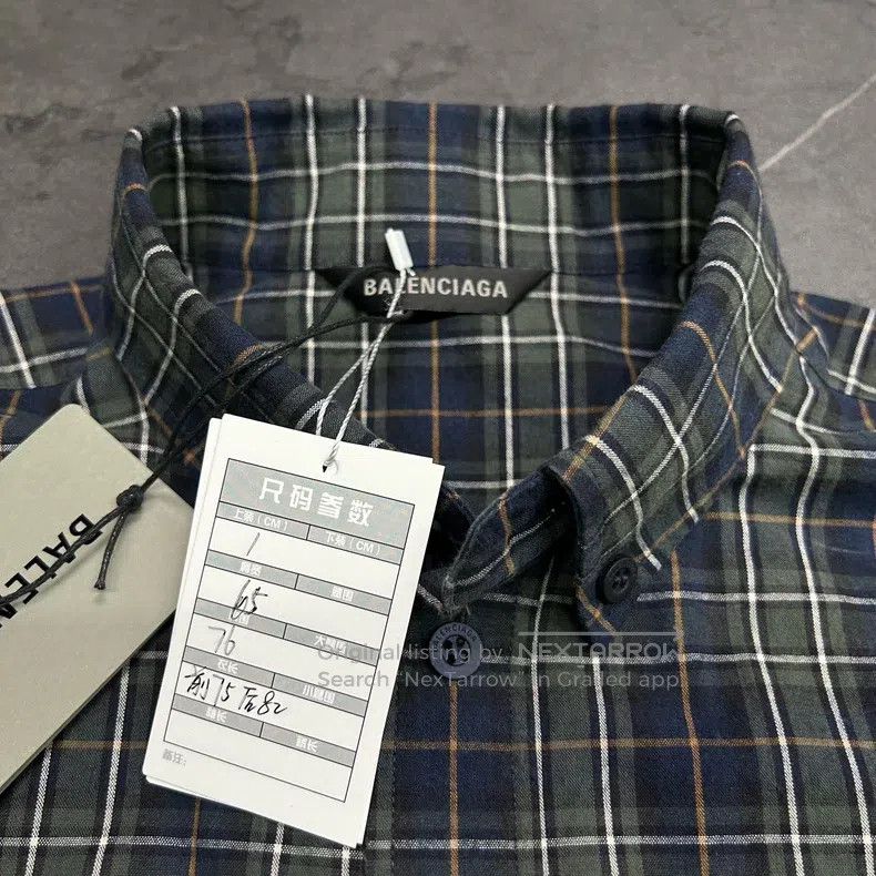 Balenciaga Balenciaga Plaid Shirt with Back Letter Logo L Size Size US S / EU 44-46 / 1 - 4 Thumbnail