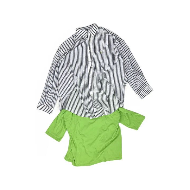 Balenciaga Balenciaga Casual Chic Button-Up Shirt and Tee Size US S / EU 44-46 / 1 - 1 Thumbnail