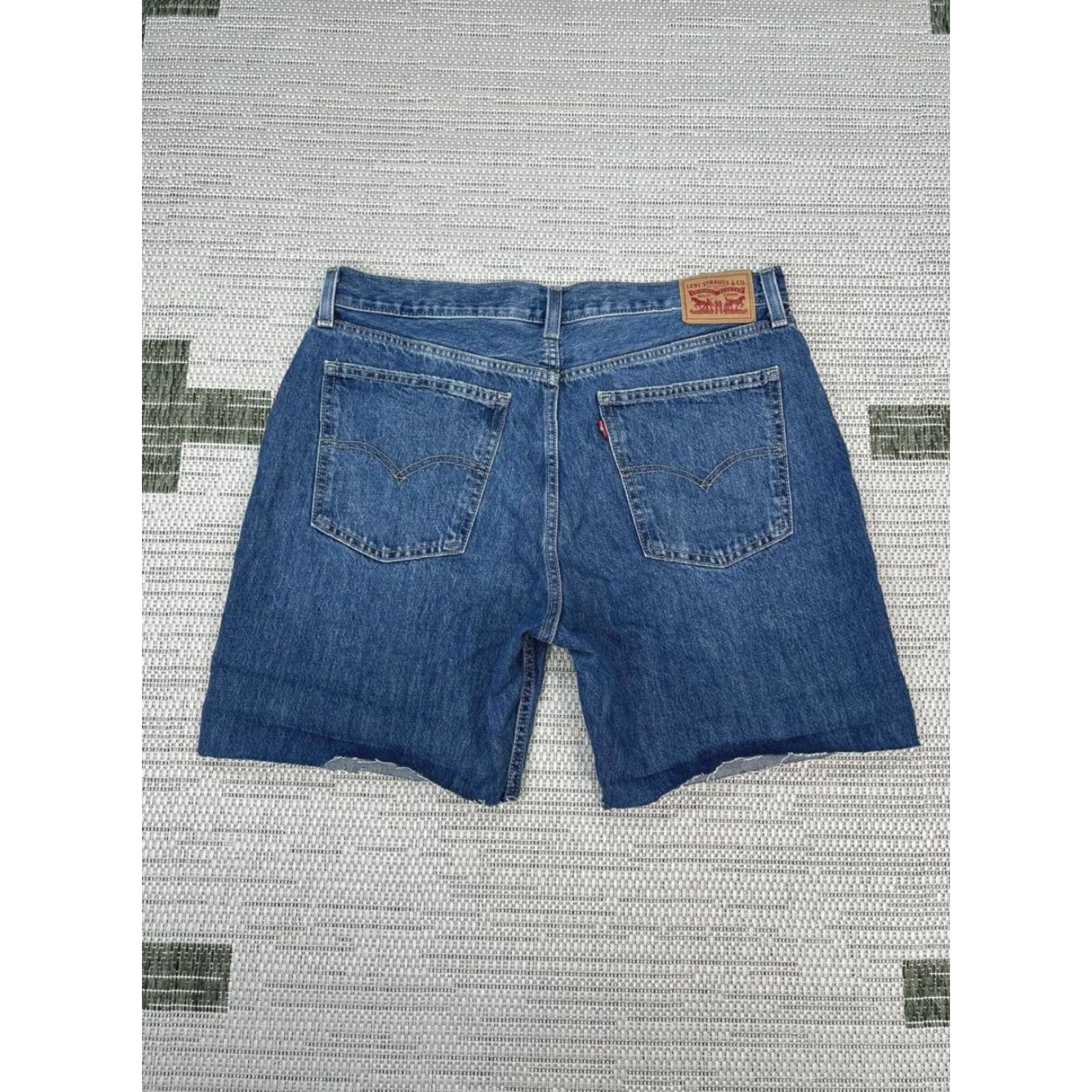 Levi's VINTAGE Levis Low Pro Straight Shorts Womens 32 Blue Whiskered Denim Cotton Mid Rise Size 24" / US 00 / IT 34 - 2 Thumbnail