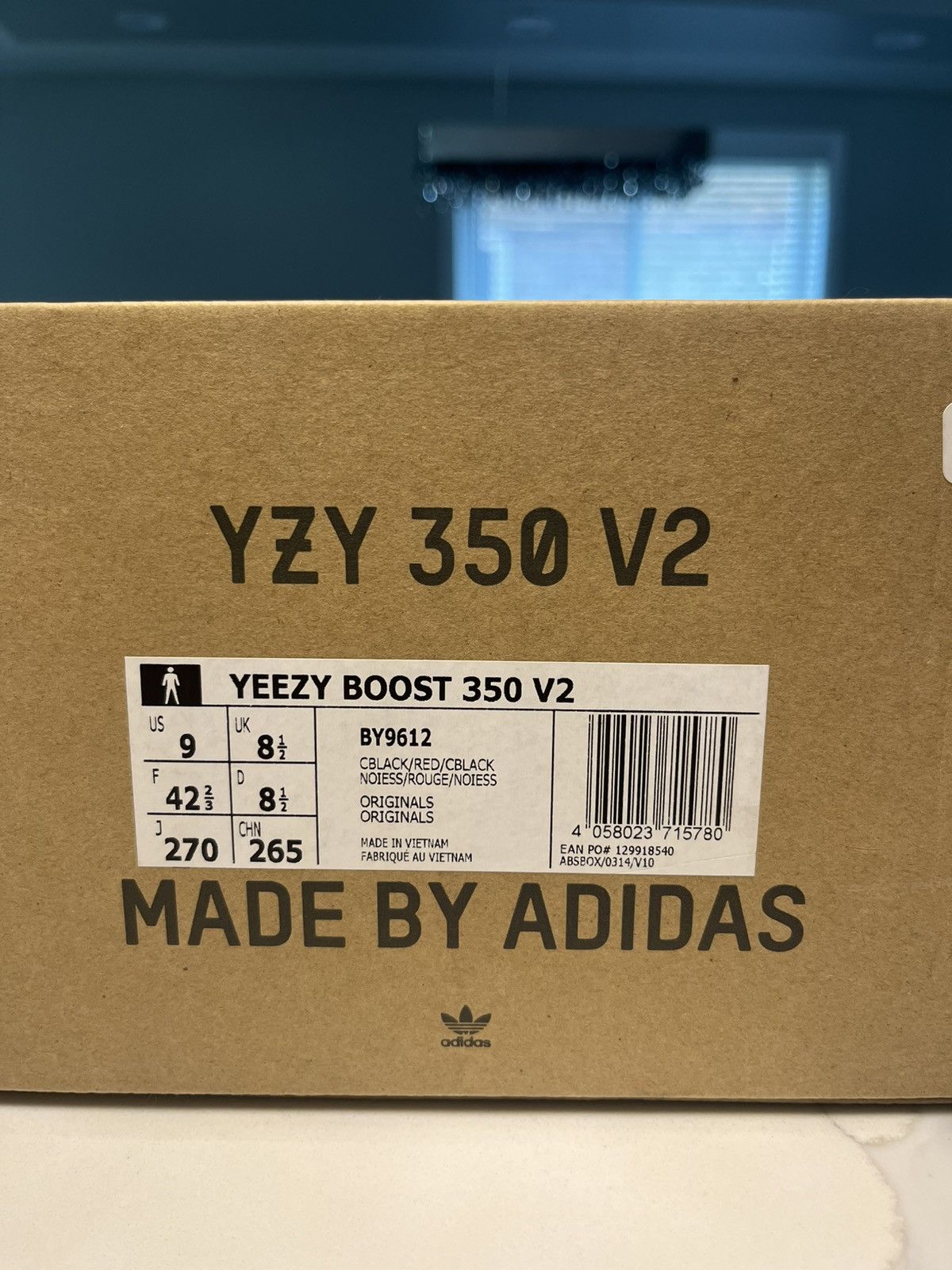 Yeezy Yeezy 350 V2 Size US 9 / EU 42 - 3 Thumbnail