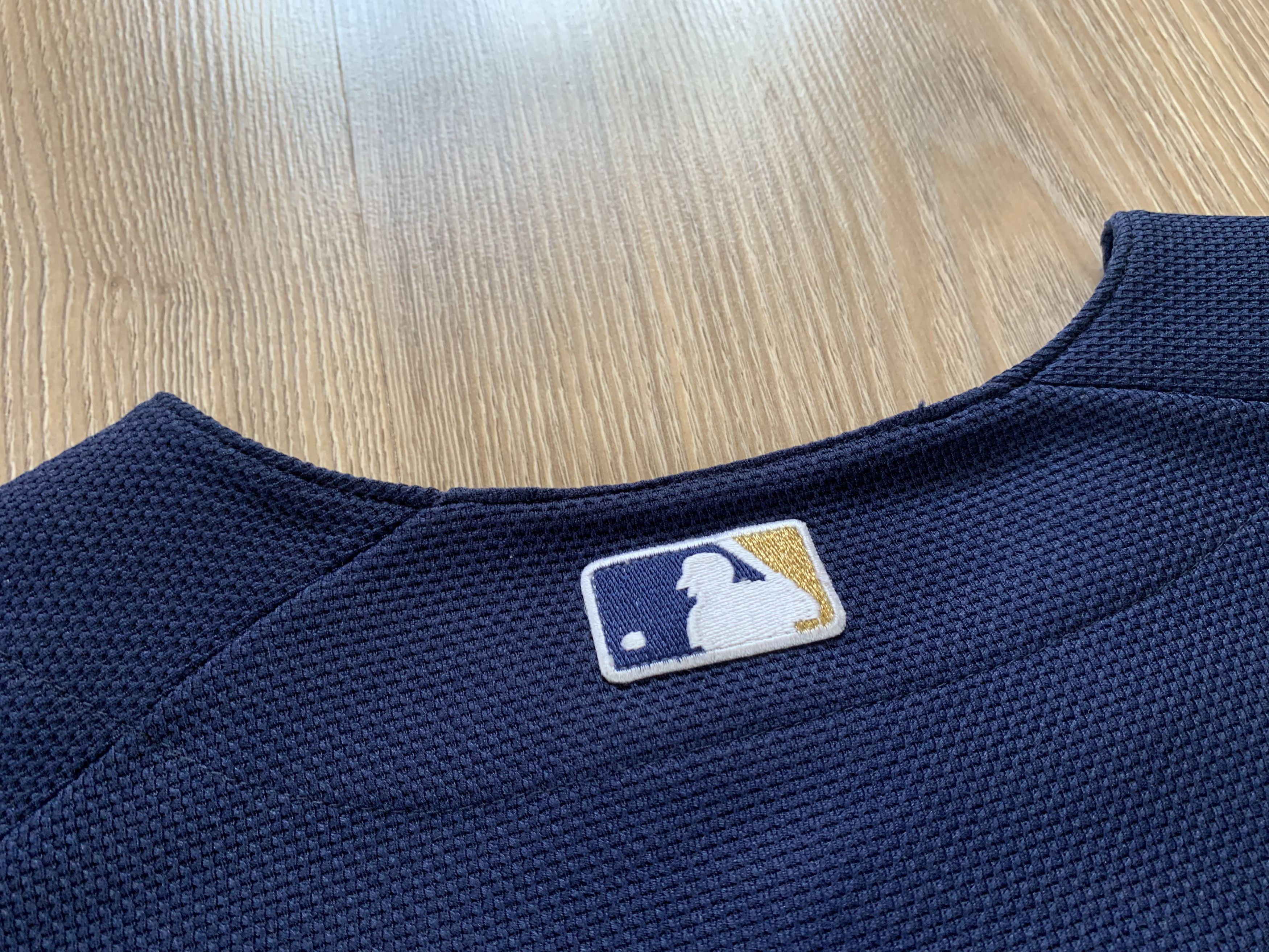 MLB × Majestic Rare MLB Milwaukee Brewers Majestic Jersey Size US M / EU 48-50 / 2 - 9 Thumbnail