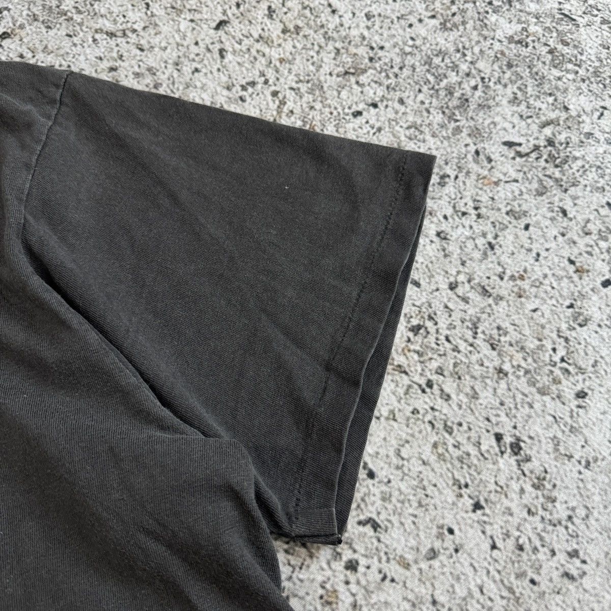 NASA Vintage 90s Blackbird Faded NASA Space Station Research Tee Size US XL / EU 56 / 4 - 7 Thumbnail