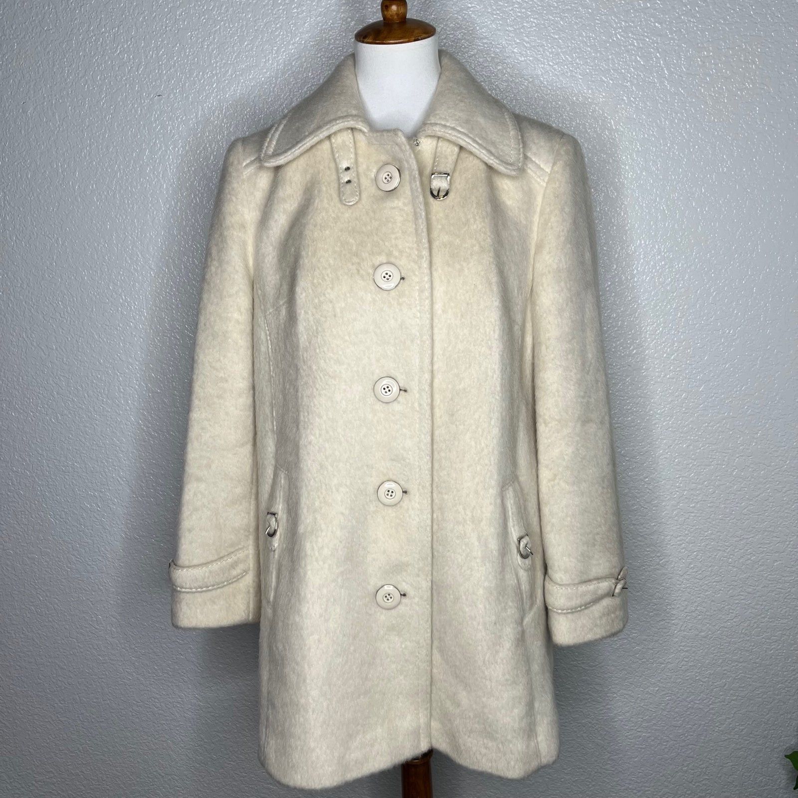 Vintage Vintage 60’s German Cream Wool Acrylic Peacoat Size L / US 10 / IT 46 - 1 Thumbnail
