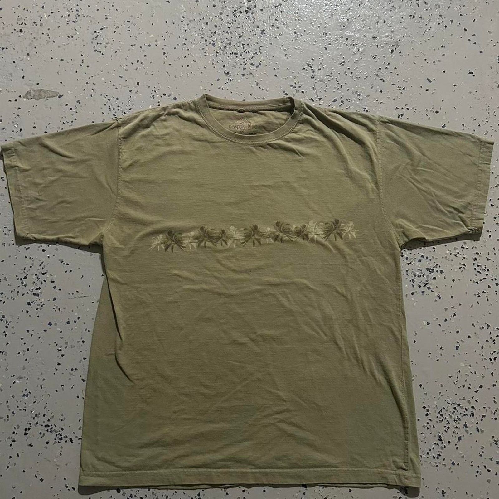 Other Vintage Newport Wraparound Palm Tree Tee Size US XL / EU 56 / 4 - 1 Thumbnail