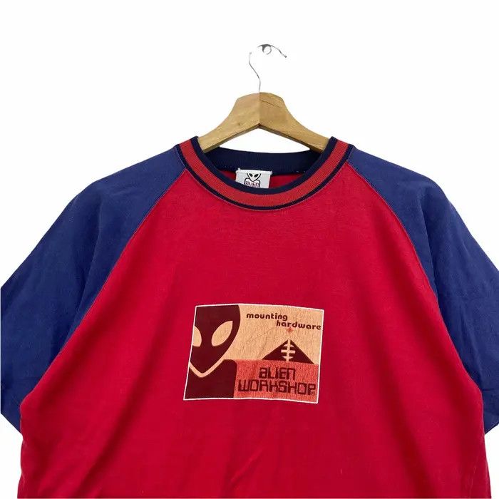 Alien Workshop Vtg ALIEN WORKSHOP Mounting Hardware Tee Shirt Dinosaur Jr Size US L / EU 52-54 / 3 - 2 Thumbnail