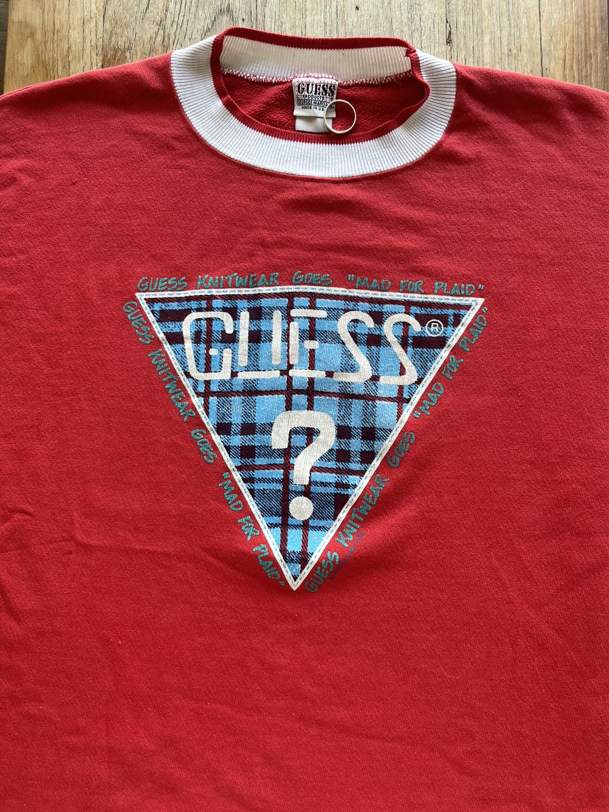 Vintage GUESS Sweater 1988’s Big logo
