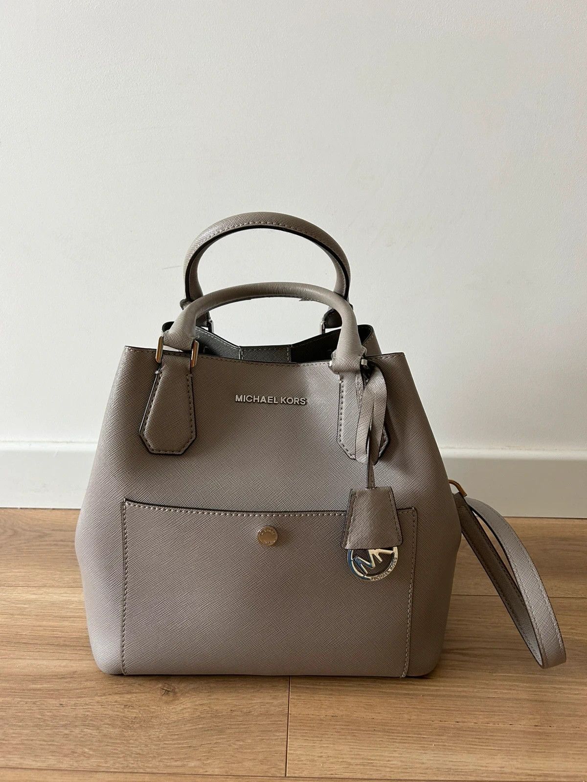Michael Kors Michael Kors Greenwich leather grey grab bag Size ONE SIZE - 3 Thumbnail