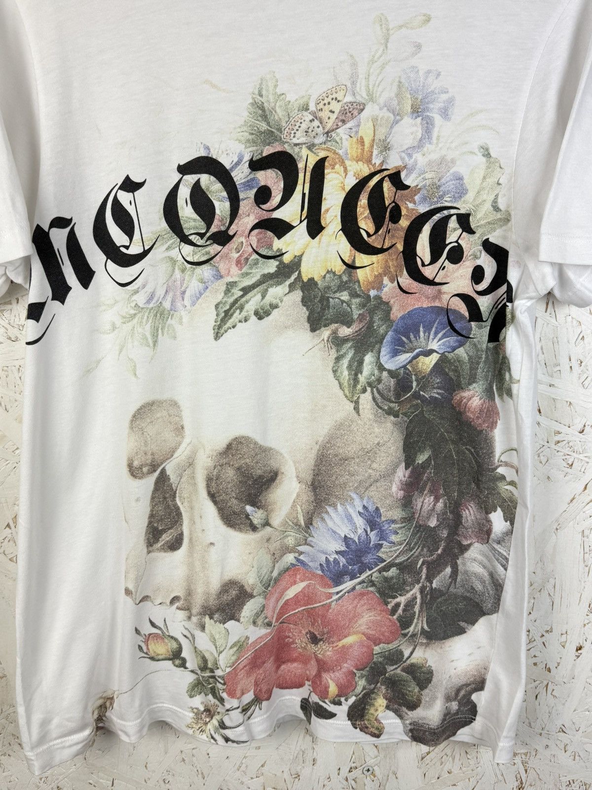 Alexander McQueen Alexander Mcqueen Skull Flowers Floral SS18 T-Shirt Size M / US 6-8 / IT 42-44 - 2 Thumbnail