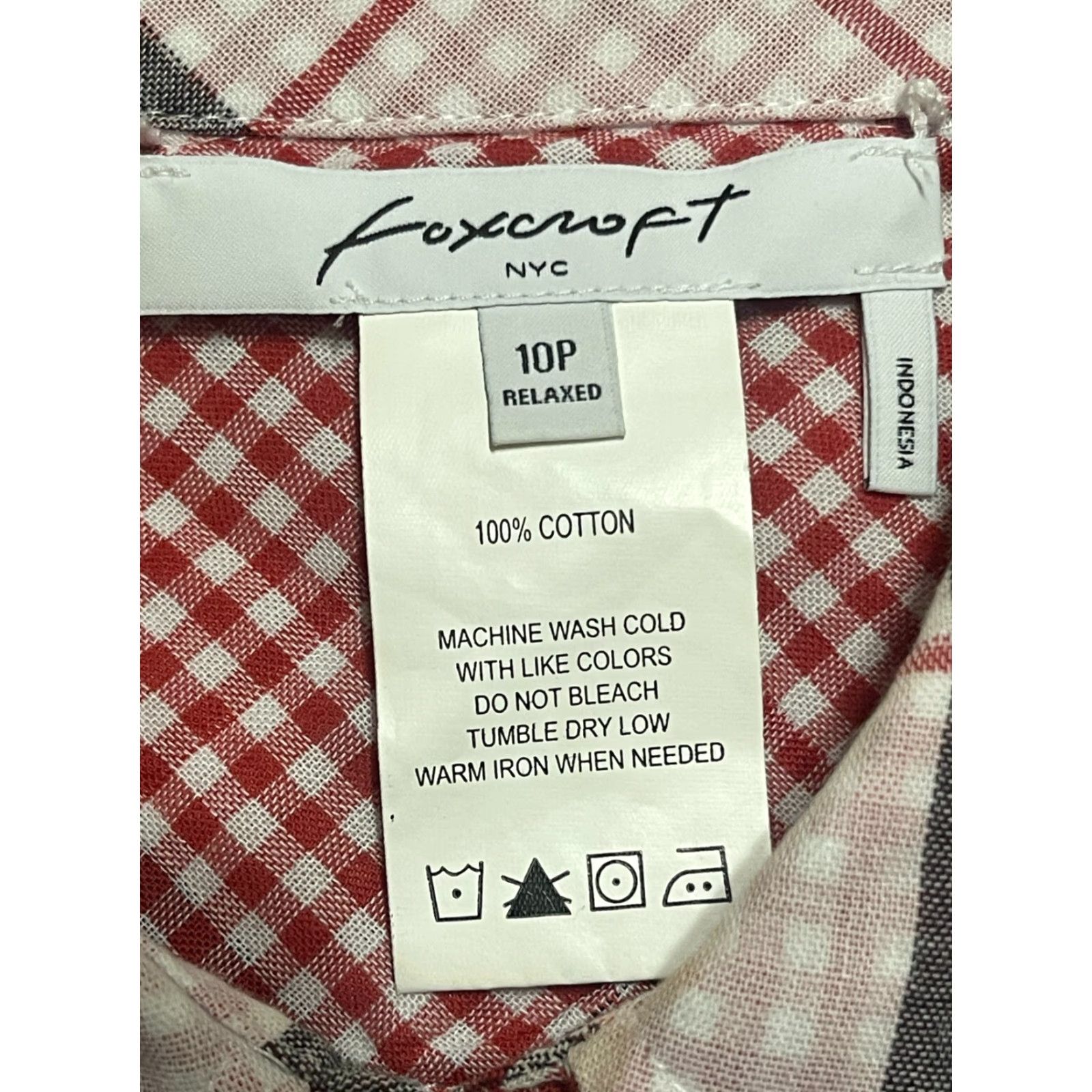 Vintage Foxcroft Shirt Women's 10P Red Plaid Button-Up Relaxed Size L / US 10 / IT 46 - 7 Thumbnail