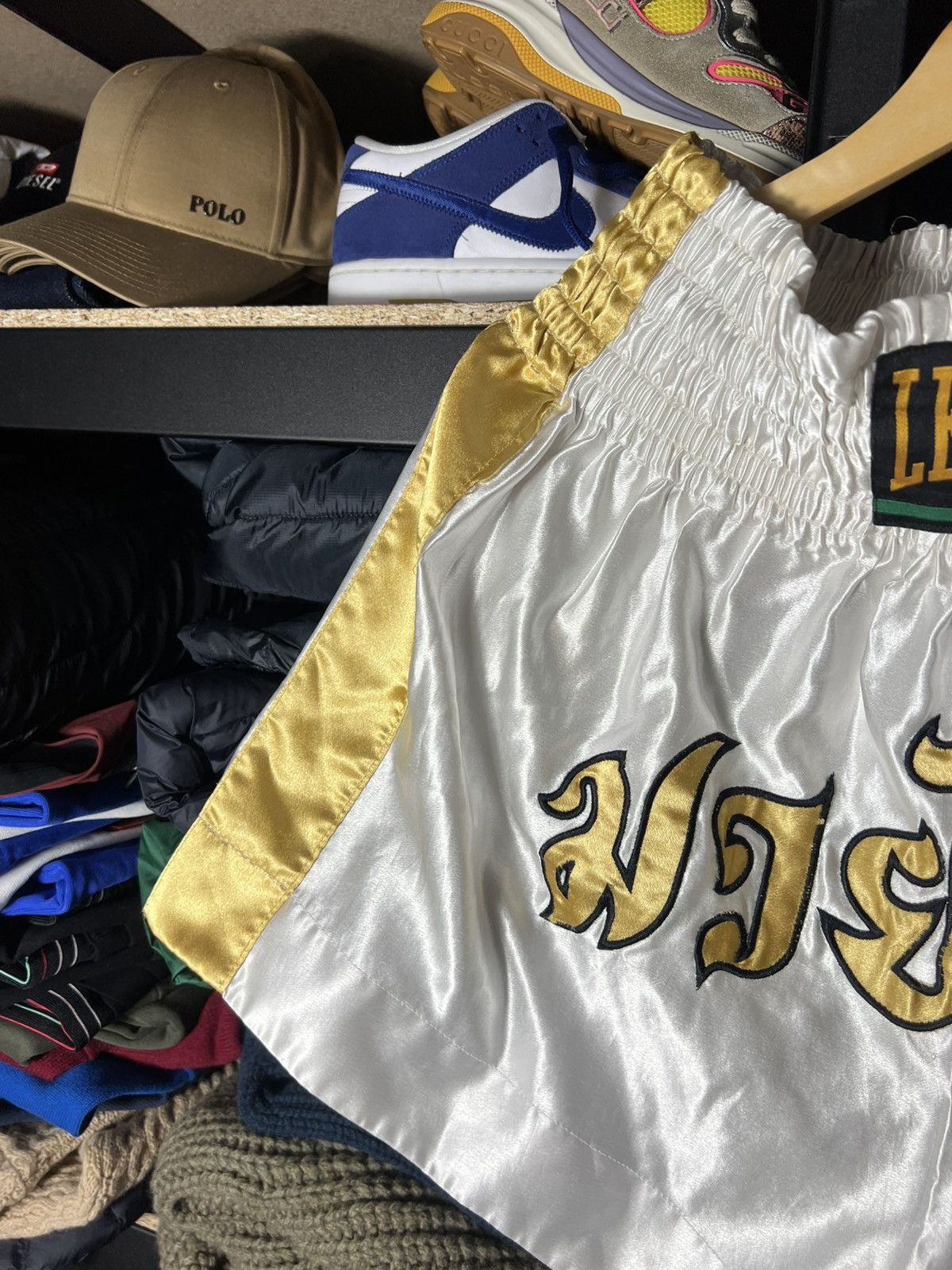 Japanese Brand LEONE Muay Thai Shorts Boxing Trunks WhiteGold Vintage Style Size US 34 / EU 50 - 4 Thumbnail