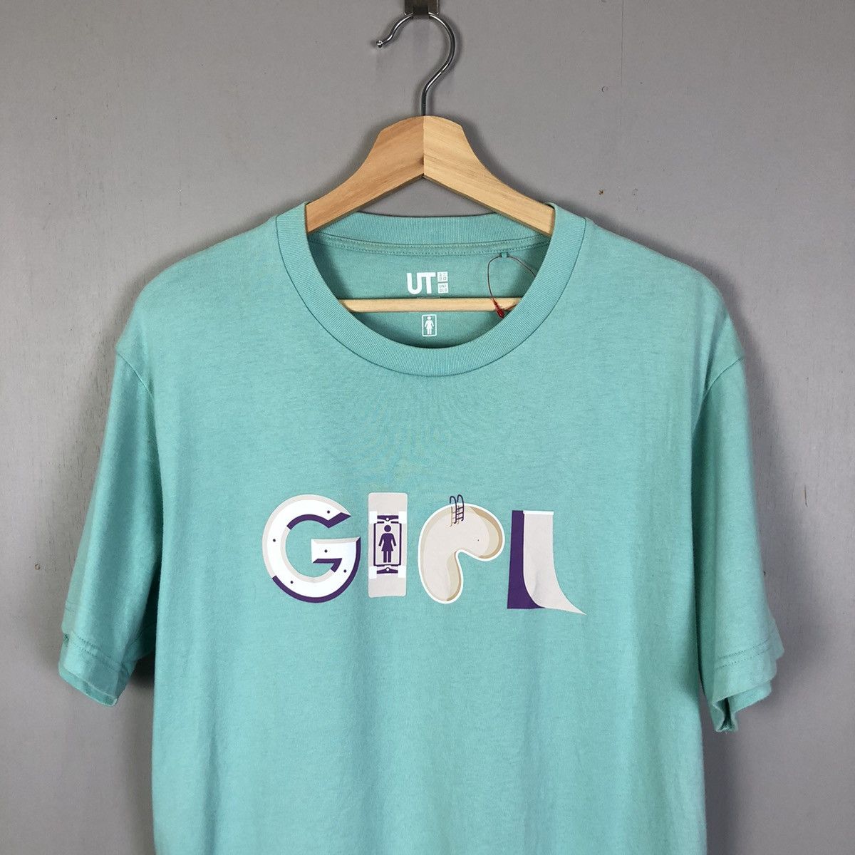Uniqlo 🔥Rare🔥 Girl Skateboard x Uniqlo Tshirt Size US L / EU 52-54 / 3 - 3 Thumbnail