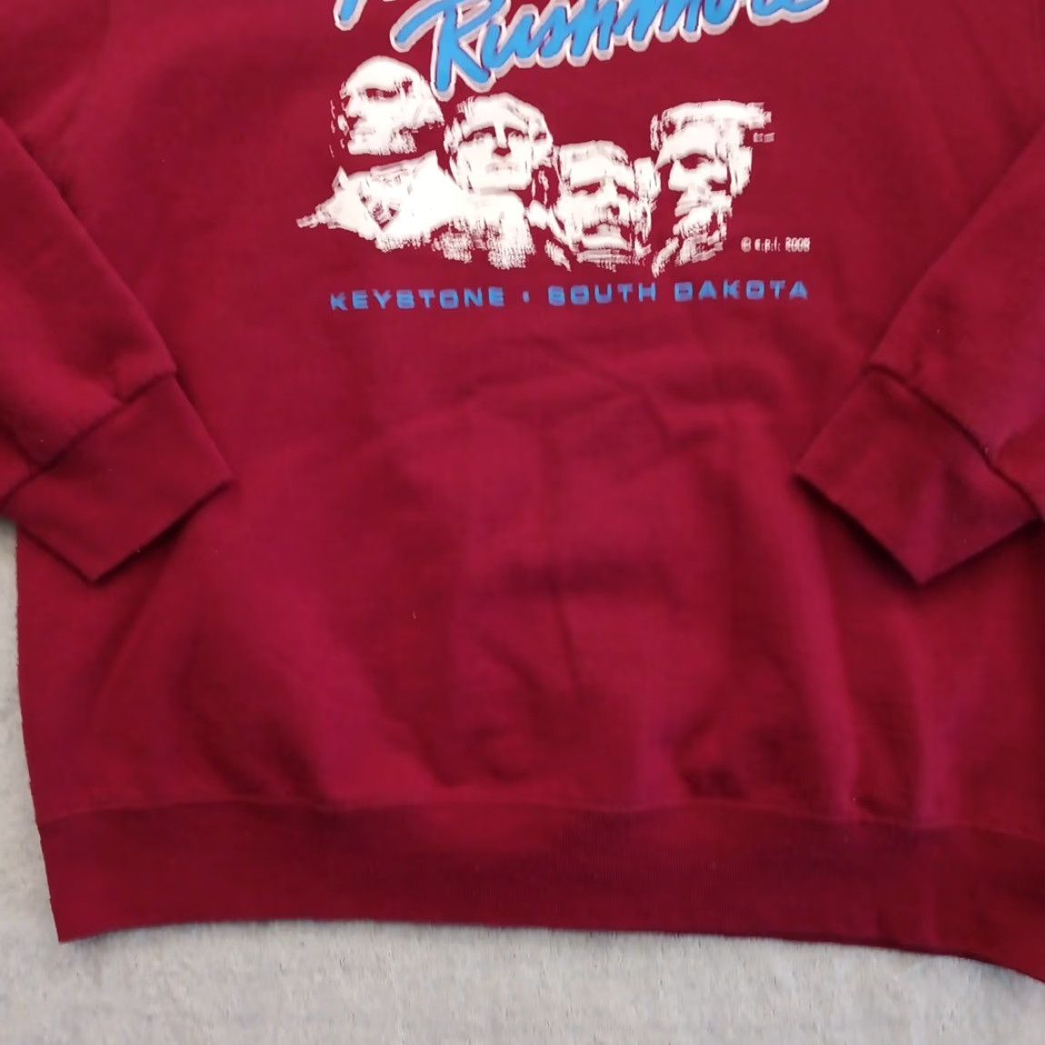 Fruit Of The Loom VINTAGE Fruit of the Loom Sweatshirt Mens Large Red Long Sleeve Pullover 2005 Crew Neck Cotton Blend Fleece Size US L / EU 52-54 / 3 - 4 Thumbnail