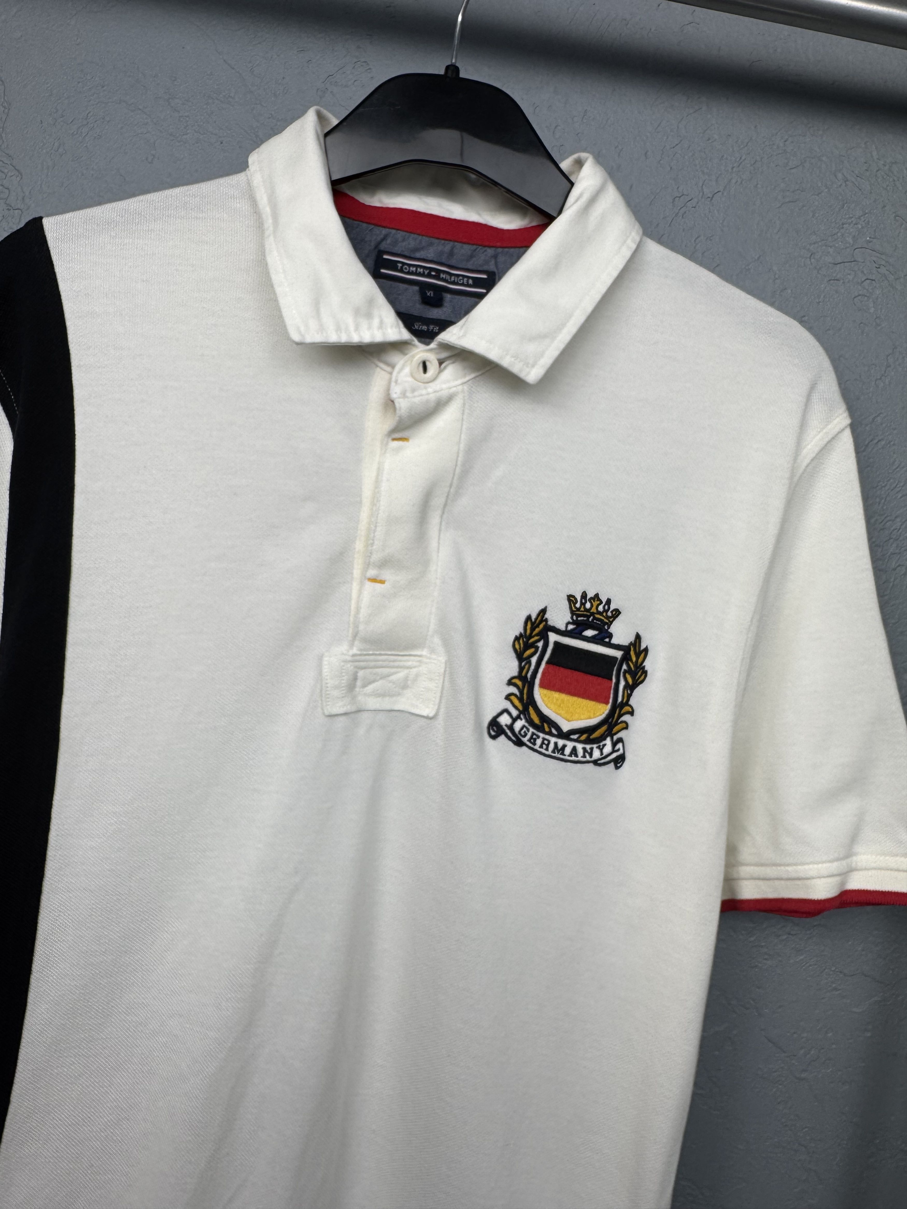 Tommy Hilfiger Tommy Hilfiger Germany Vintage Mens Polo Shirt Size L Size US XL / EU 56 / 4 - 2 Thumbnail