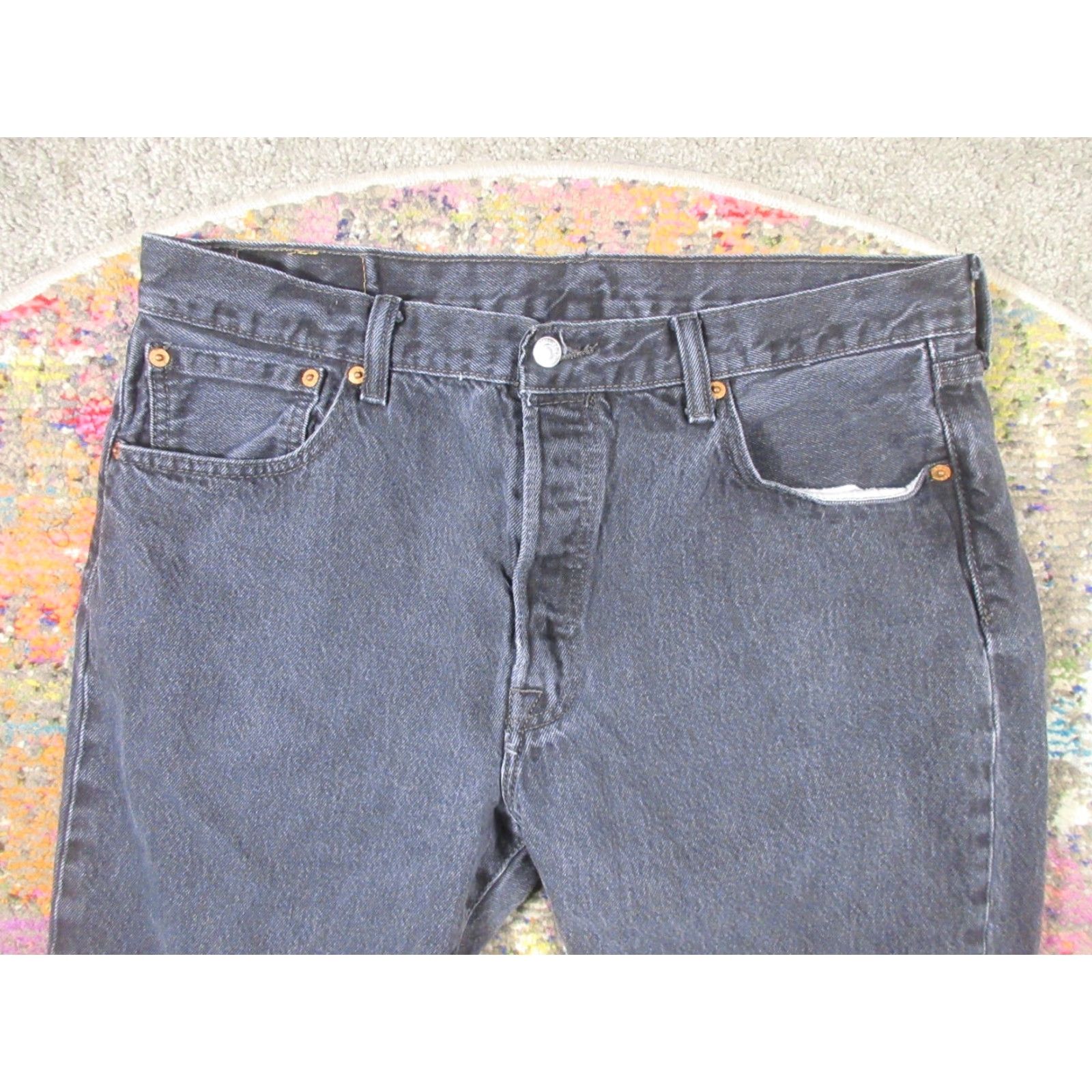 Levi's VINTAGE not applicable; use Levi's 501 Jeans 36x32 Black Denim Button Fly Classic Fit Straight 5-Pocket Mens Casual Everyday Denim Pants Size US 36 / EU 52 - 3 Thumbnail