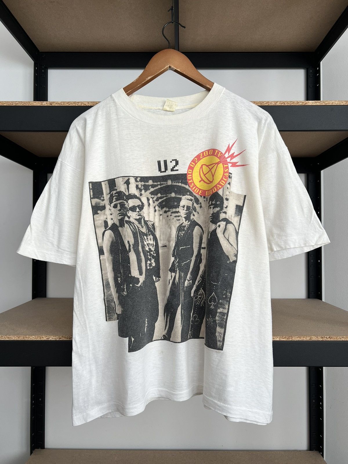 Band Tees Vintage 1993 U2 Zooropa Tour Zoo TV Outside Broadcast Tshirt Size US XL / EU 56 / 4 - 1 Thumbnail