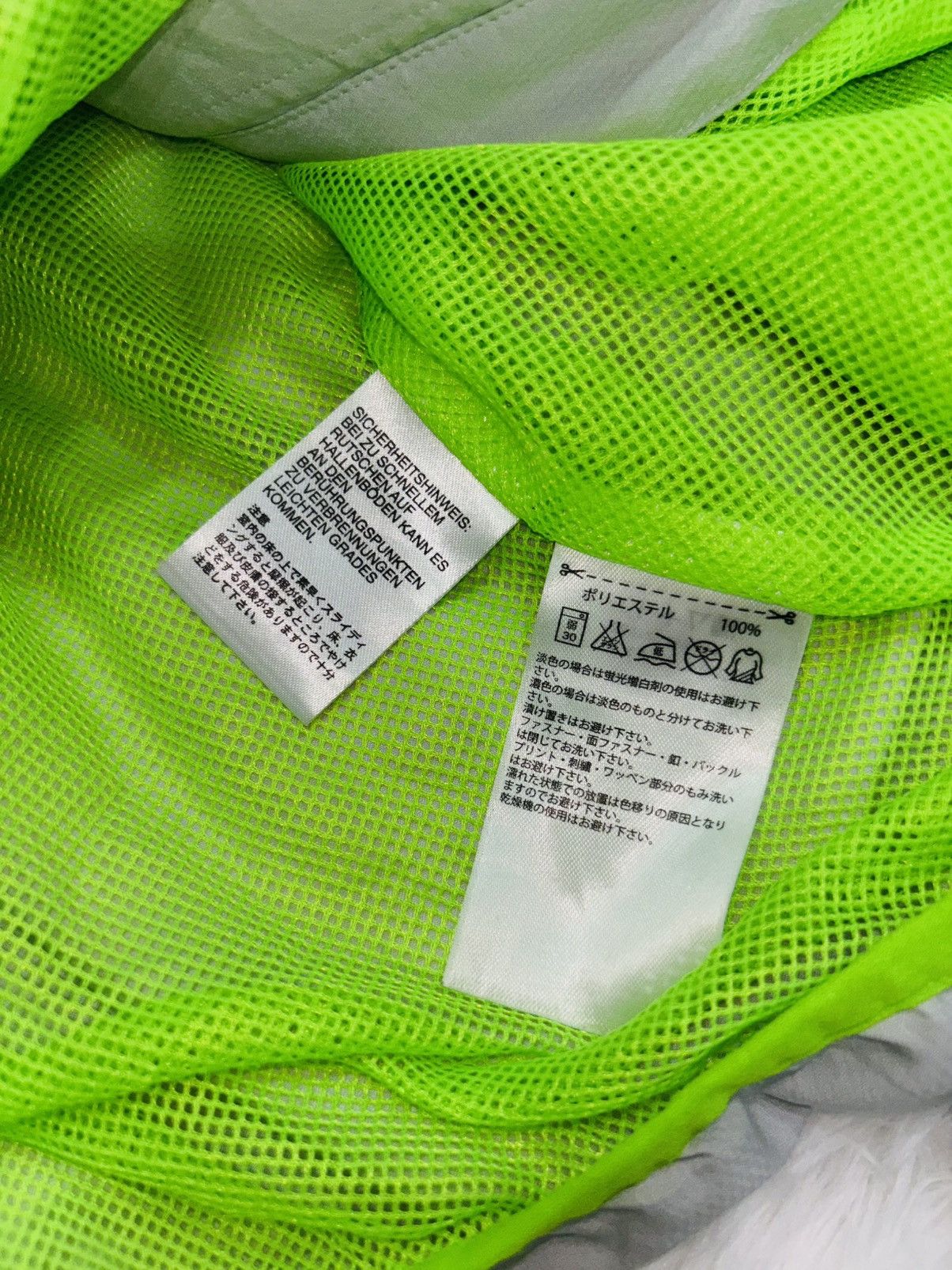 Adidas × Designer adidas raincoat Size US XXS / EU 40 - 4 Thumbnail