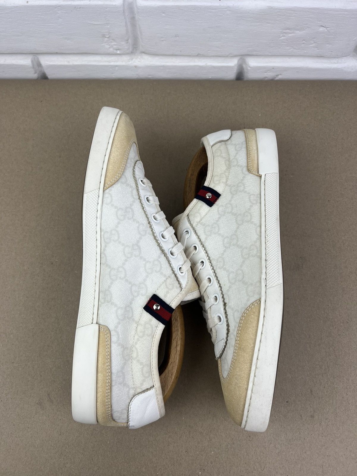 Gucci GUCCI Sneakers Suede Shoes GG Monogram Supreme Canvas White Size US 7.5 / EU 40-41 - 14 Thumbnail