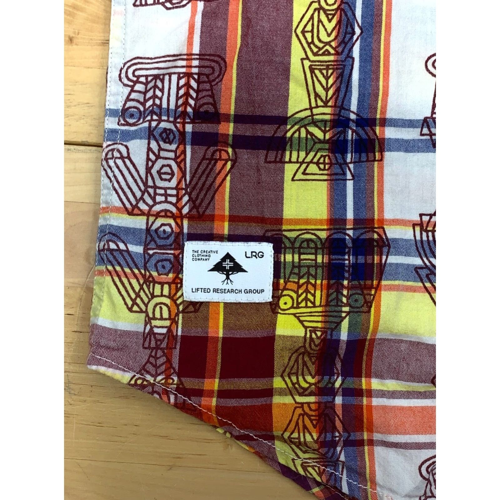 Vintage LRG Mens Button-Down L Plaid Southwest Short Sleeve Casual Shirt #4041 Size US 33 - 5 Thumbnail