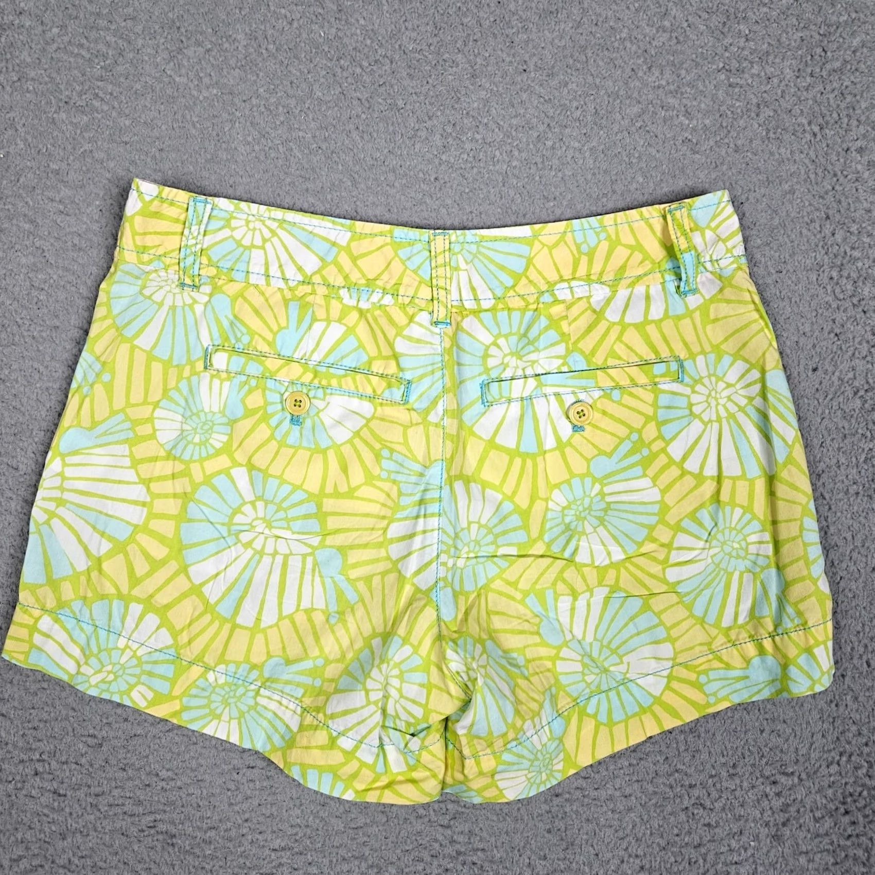 Lilly Pulitzer Lilly Pulitzer Cotton Flat Front Chino Casual Short Green/yellow Sz 2 Shirt Womens Shorts Flat Front Stretch Cotton Printed Color Green Size 2 Size 26" / US 2 / IT 38 - 6 Thumbnail