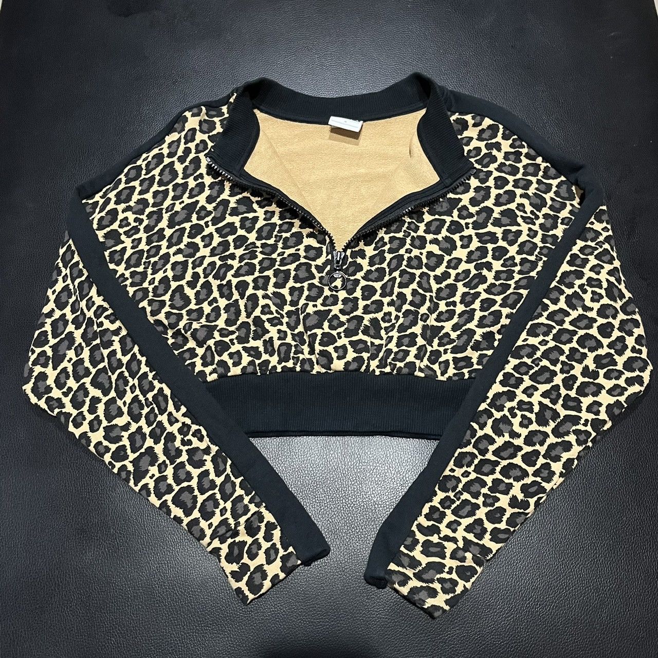 Puma Puma Wild Pack Leopard Cropped Half Zip Pullover Size M / US 6-8 / IT 42-44 - 5 Thumbnail