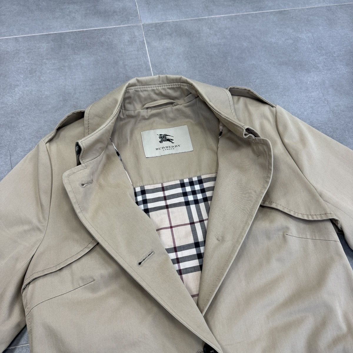 Burberry Burberry London Women Nova Check Trench Coat Jacket Size 40 Size S / US 4 / IT 40 - 14 Thumbnail