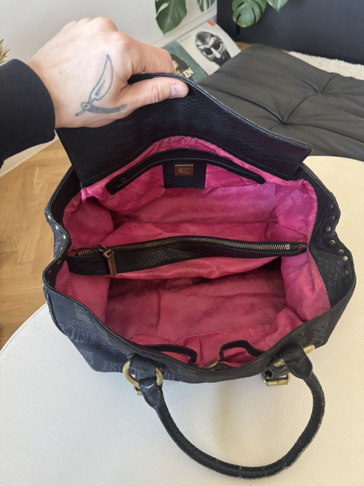 Just Cavalli Just Cavalli Vintage Y2K Hand Bag Avant Garde Monogram Rare Size ONE SIZE - 9 Thumbnail