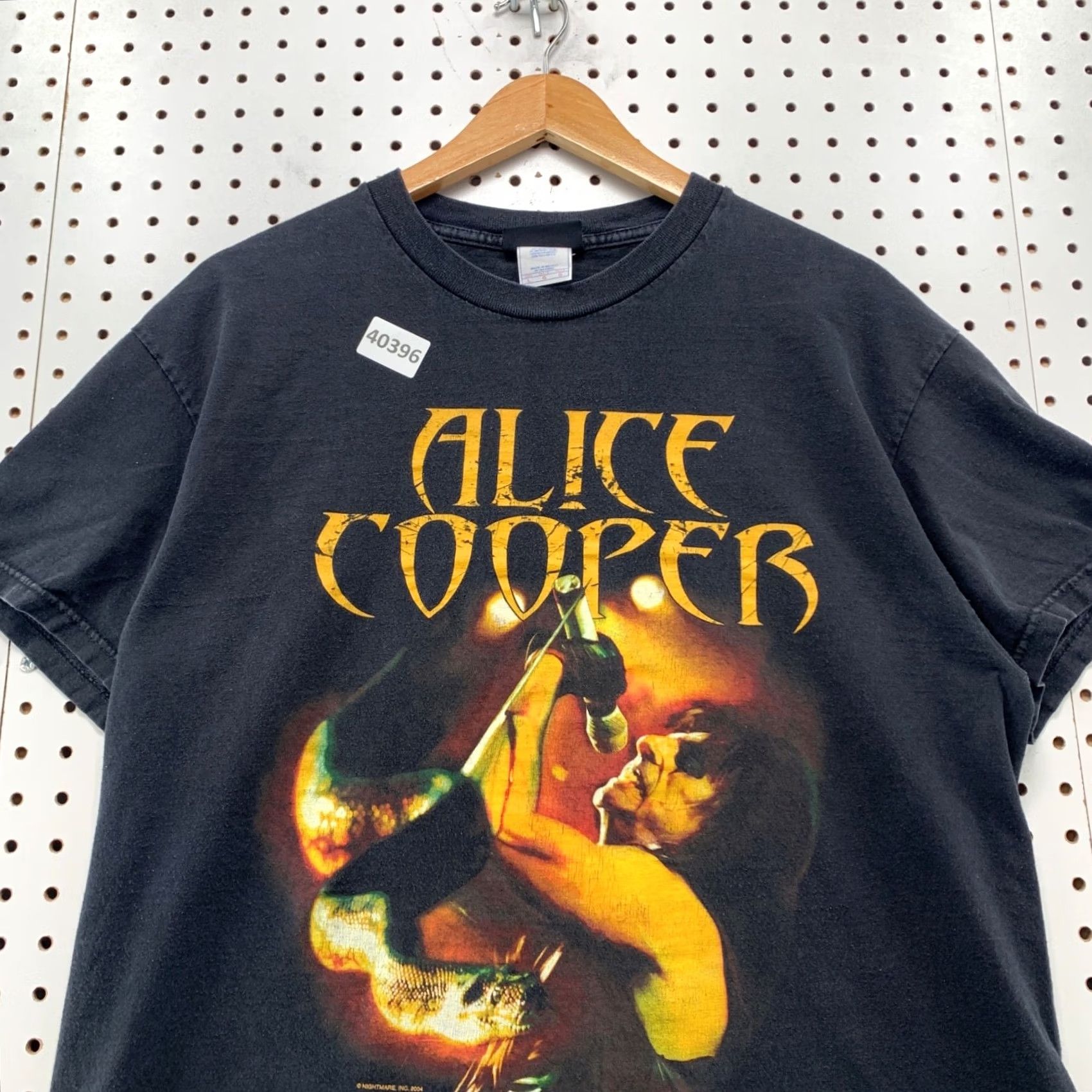 Vintage VINTAGE Alice Cooper Shirt Mens L Black Signature Network 2004 Music Shirt Mens Large Black Signature Network 2004 Music Size US L / EU 52-54 / 3 - 7 Thumbnail