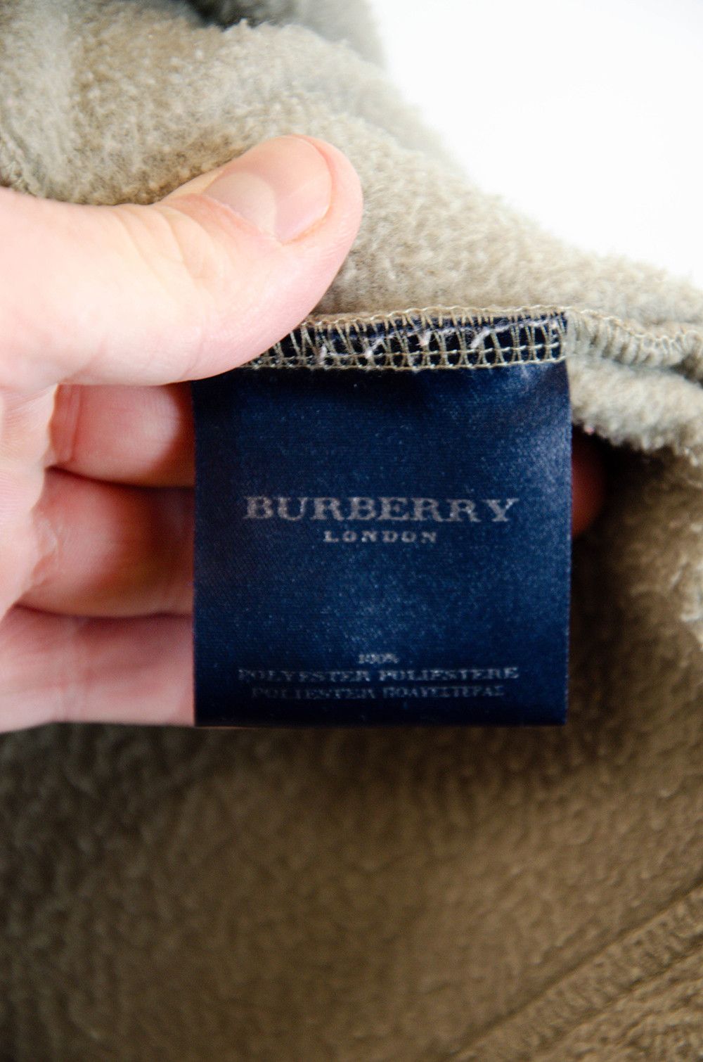 Burberry Burberry Golf Fleece Vest – White/Khaki – Size S (M Fit) Size US S / EU 44-46 / 1 - 9 Thumbnail