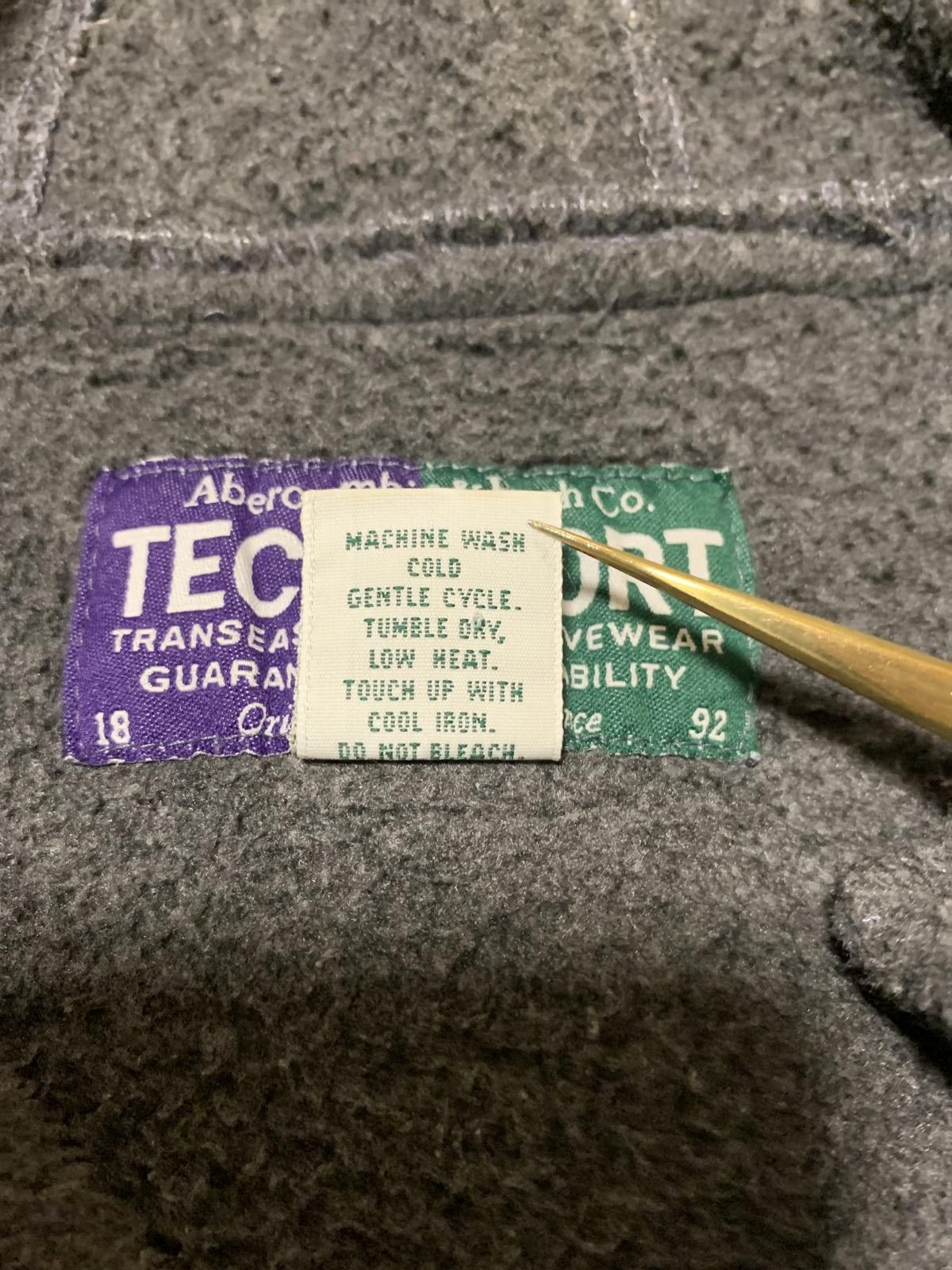 Abercrombie & Fitch Vintage Abercrombie & Fitch Techsport Men's L Fleece Hoodie Size US L / EU 52-54 / 3 - 3 Thumbnail