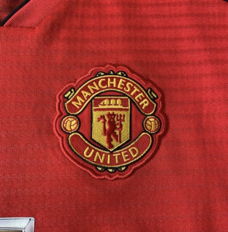 Adidas Jersey fred manchester united Size US S / EU 44-46 / 1 - 6 Thumbnail
