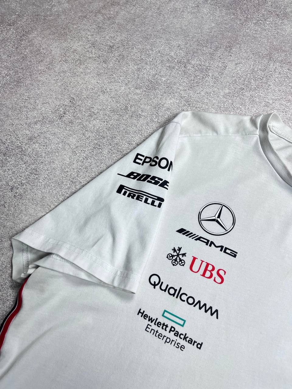Vintage Vintage AMG Petronas F-1 Racing Nascar T-shirt Y2K XL Size US XL / EU 56 / 4 - 6 Thumbnail