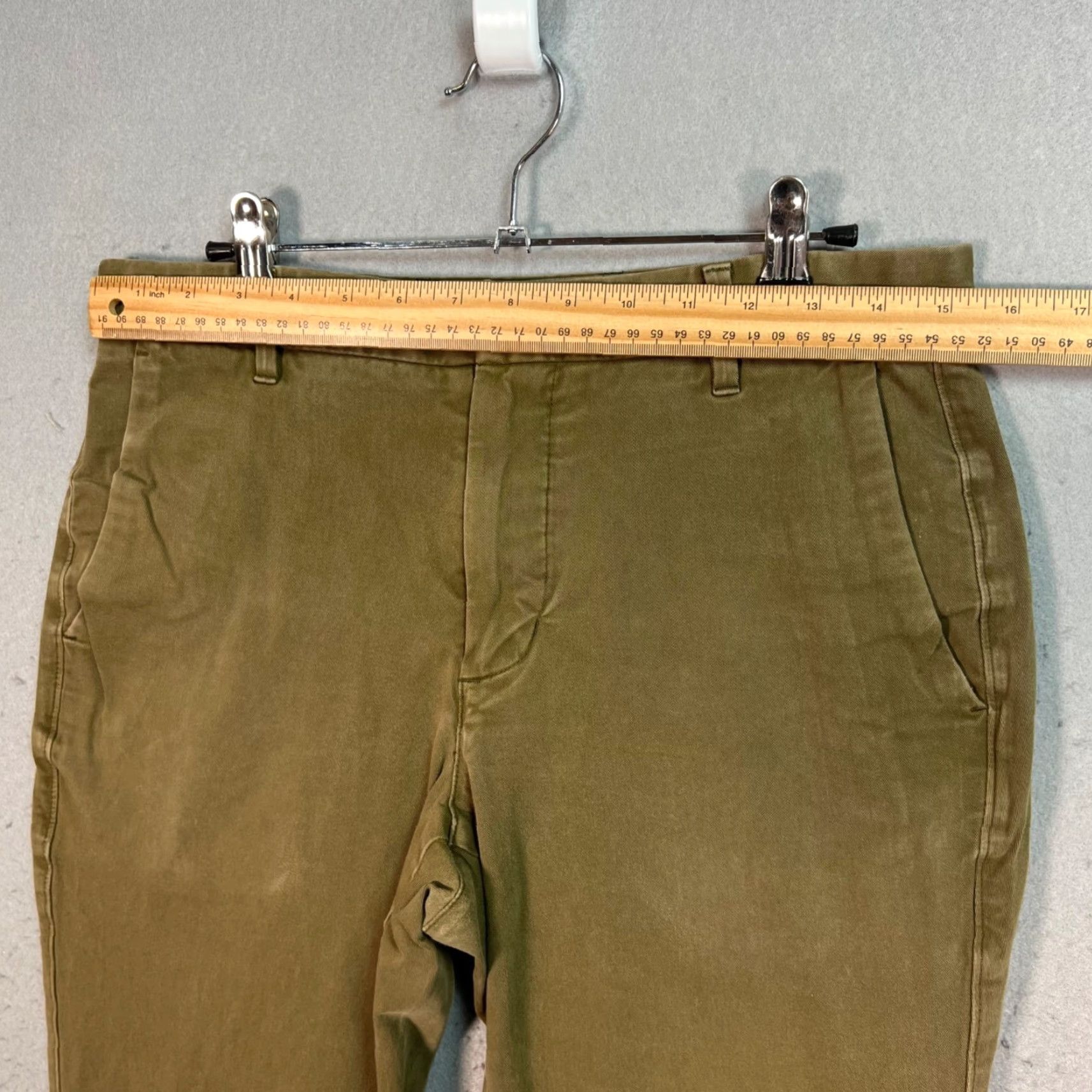 Everlane VINTAGE Everlane Slim Fit Khaki Pants Mens 31 Regular Brown Cotton Blend Slim Front 28in Inseam Preppy Mens Size US 31 - 5 Thumbnail