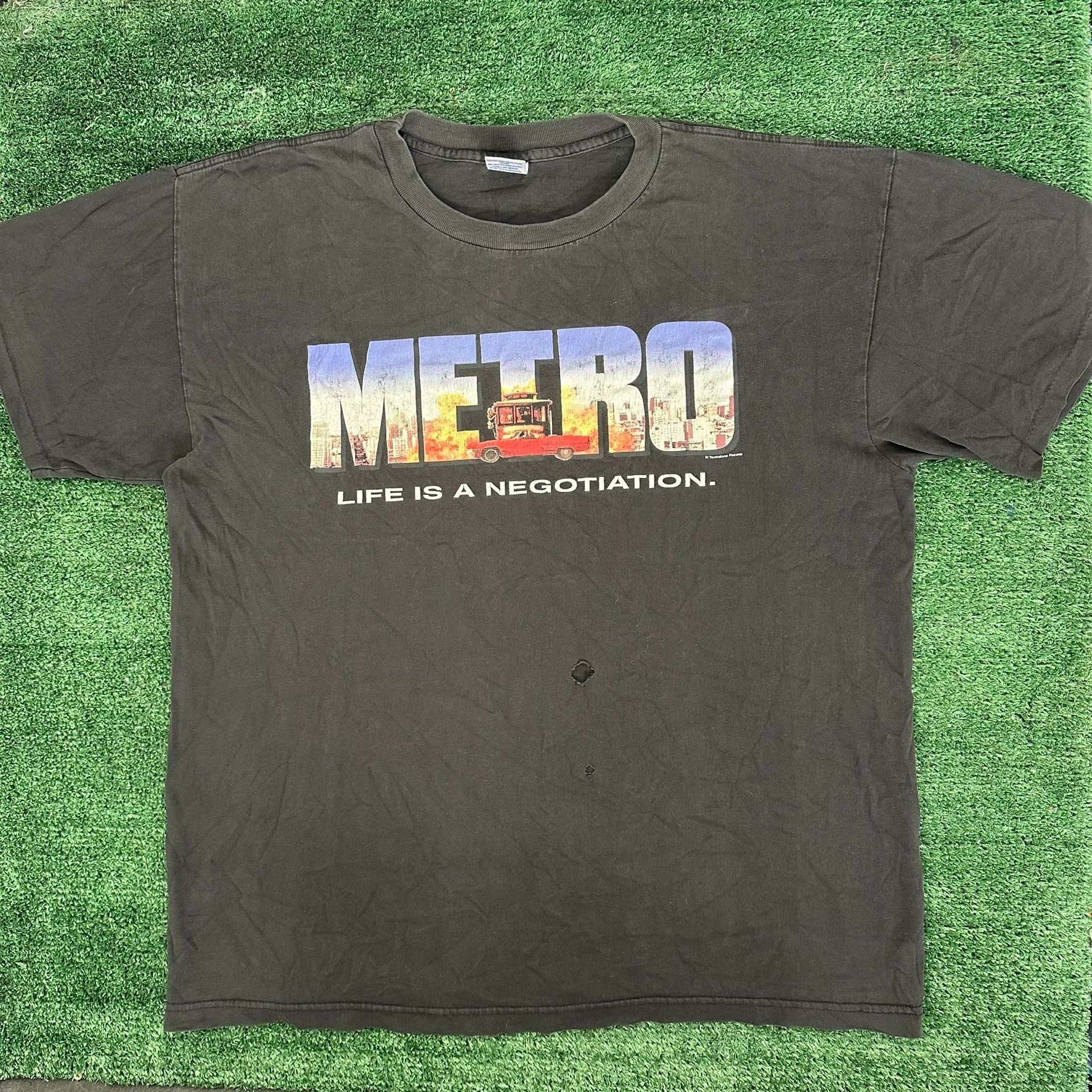 Vintage Vintage 90s Metro Movie T-Shirt Boxy Faded Black Eddie Murph Size US XL / EU 56 / 4 - 1 Thumbnail