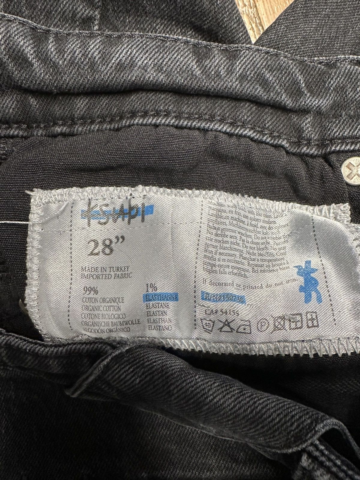 Ksubi Ksubi Knee Hole Patched Black Denim Jeans Size 28 Size US 28 / EU 44 - 5 Thumbnail