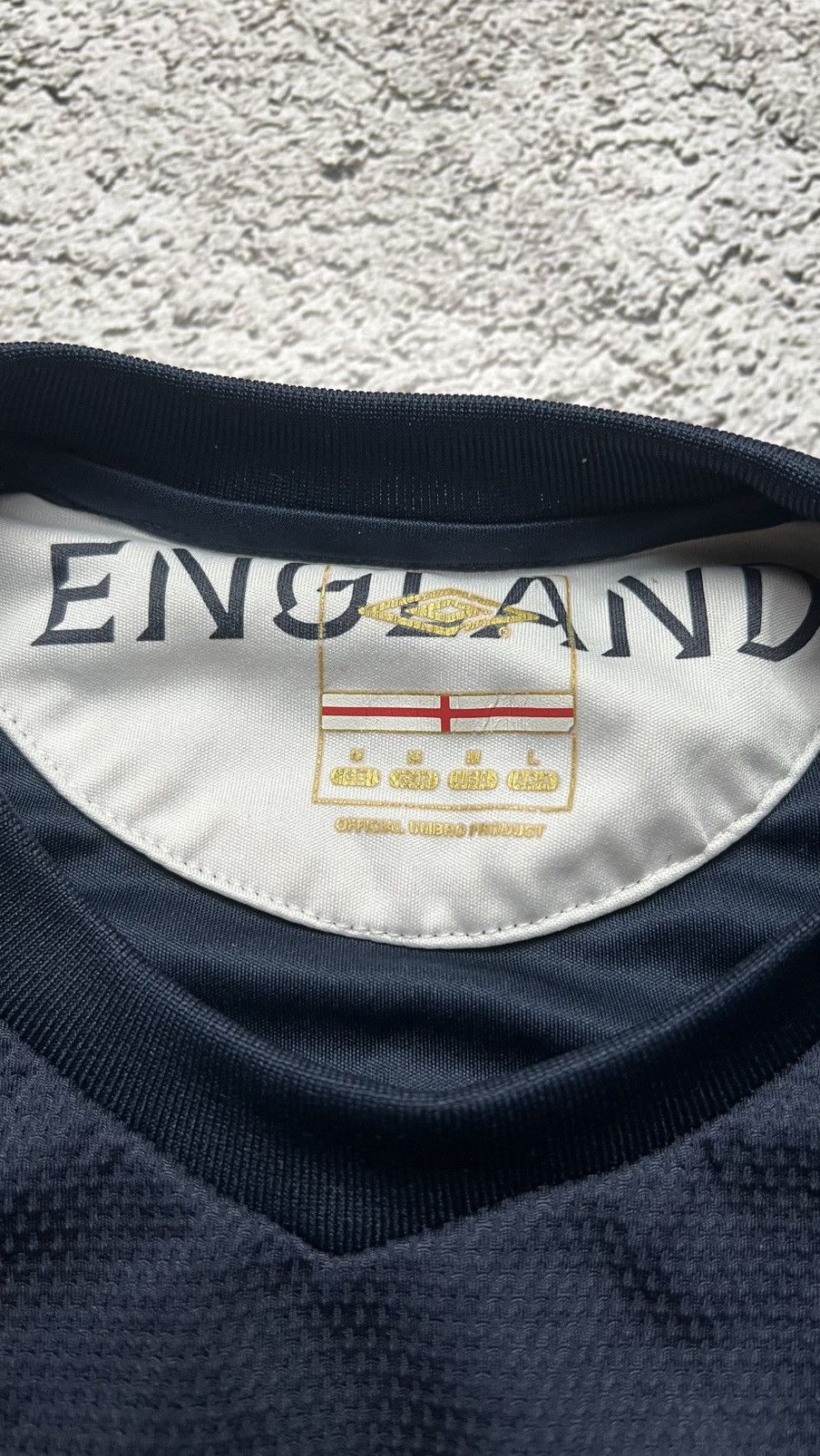 Umbro 2004 England 🏴󠁧󠁢󠁥󠁮󠁧󠁿 national football team umbro jersey Size US M / EU 48-50 / 2 - 3 Thumbnail