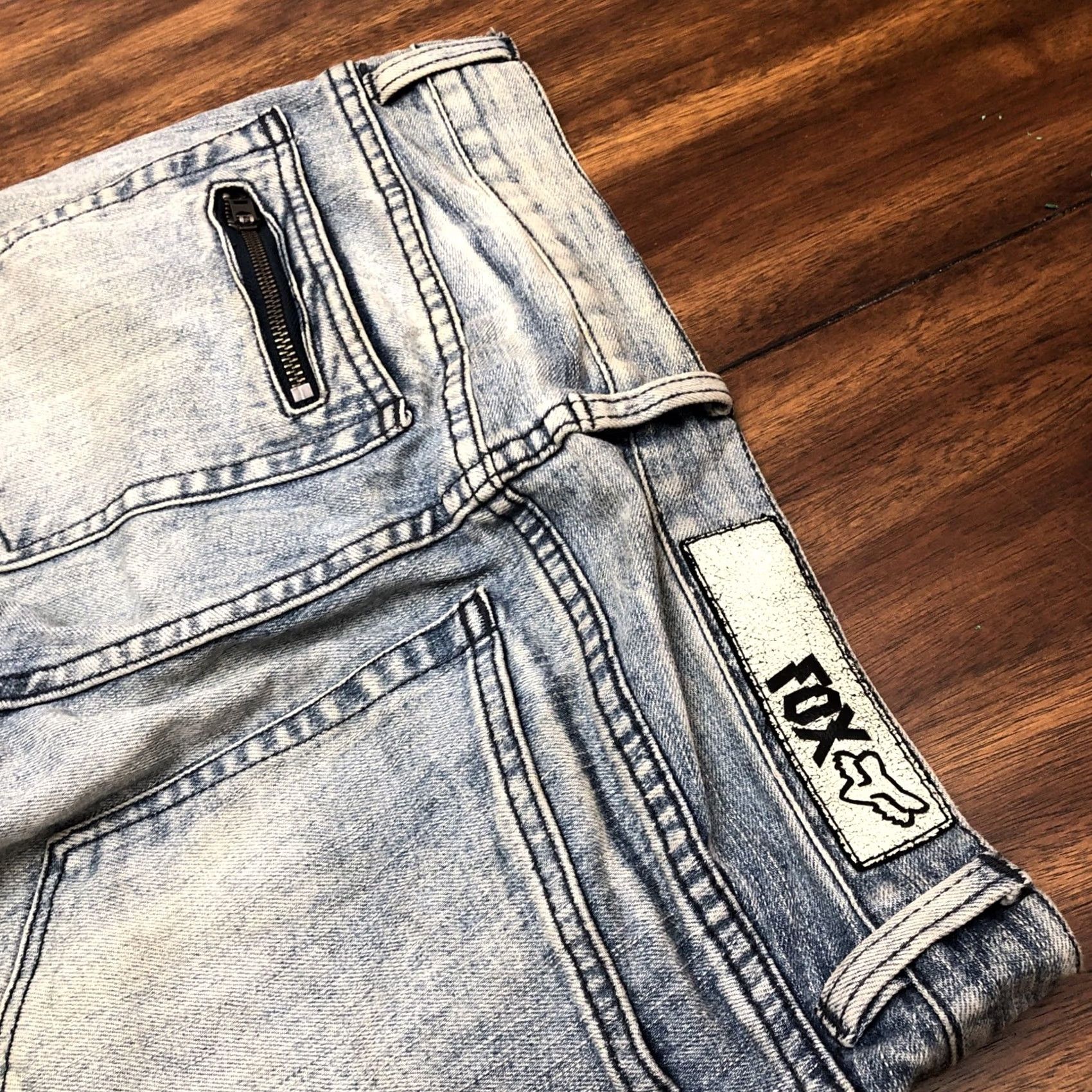 Fox Racing Fox Denim Jeans Regular Straight Leg 30x30 Blue Light Wash Fox Racing Mens Womens Size 30" / US 8 / IT 44 - 2 Thumbnail