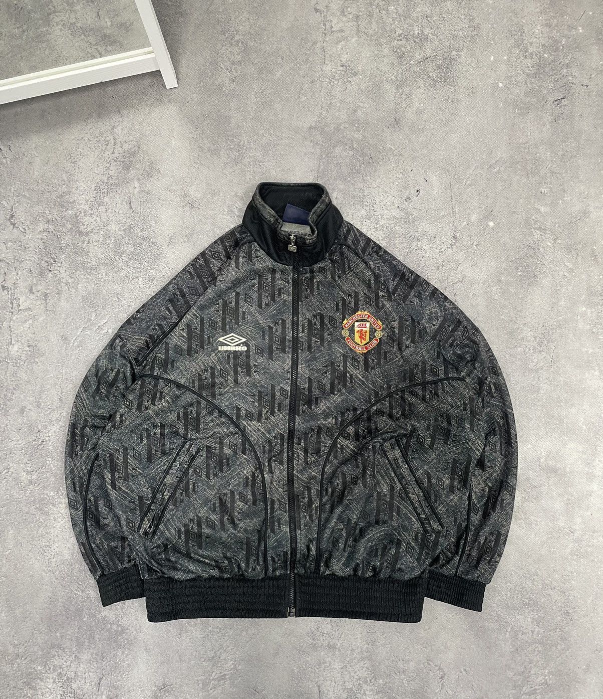Umbro Sharp Manchester United | Grailed