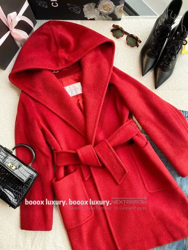 Max Mara Max Mara Camel fur red belt coat Size 4XL / US 24-26 - 1 Thumbnail