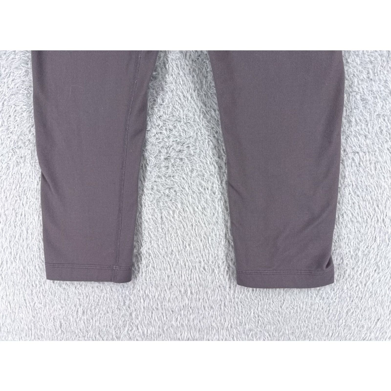 Lululemon Lululemon Pants Womens 4 Purple Wunder Under Crop Denim Luon Fabric Yoga W6712S Size 27" / US 4 / IT 40 - 2 Thumbnail