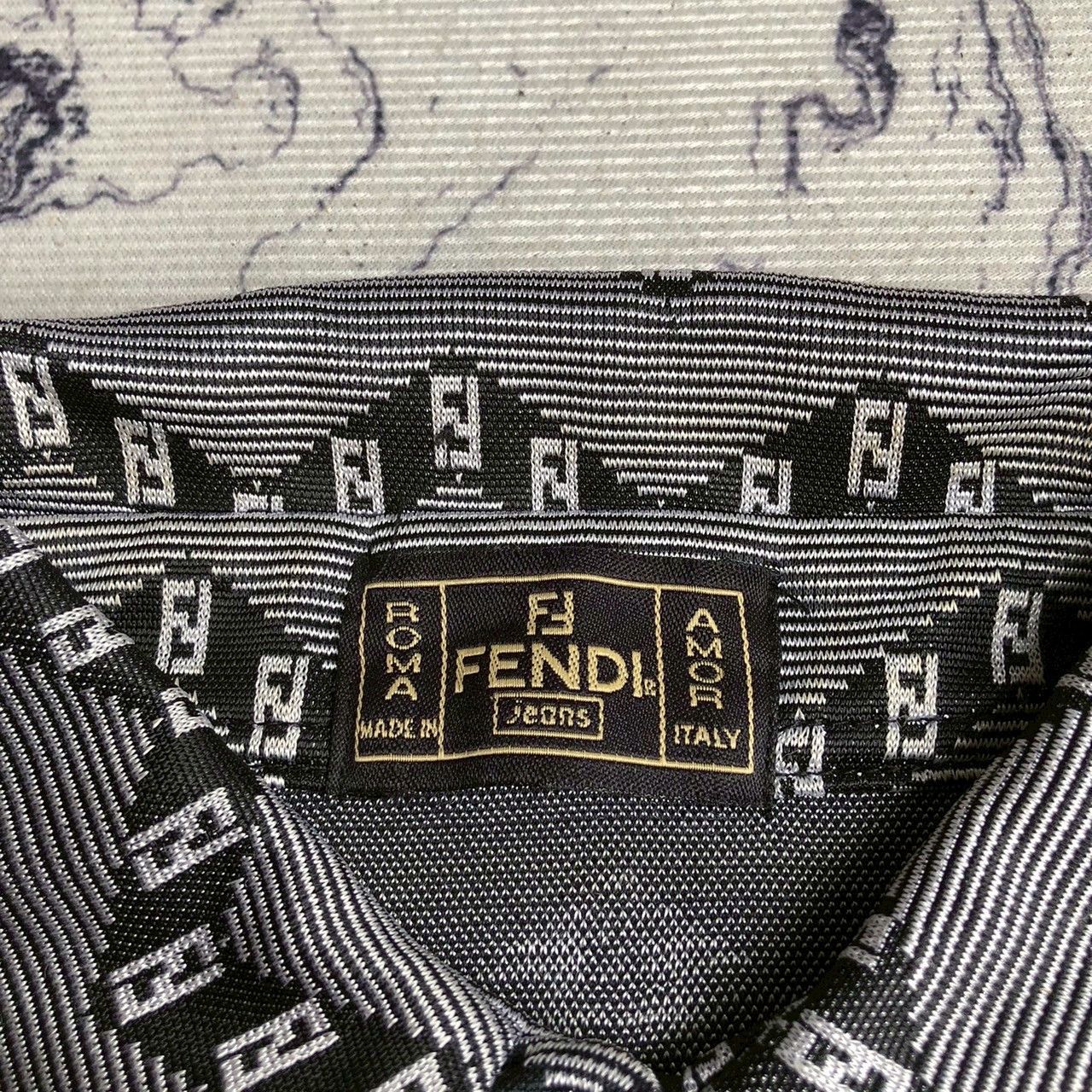 Fendi Vintage Fendi FF Monogram Polo Shirt Size S / US 4 / IT 40 - 6 Thumbnail