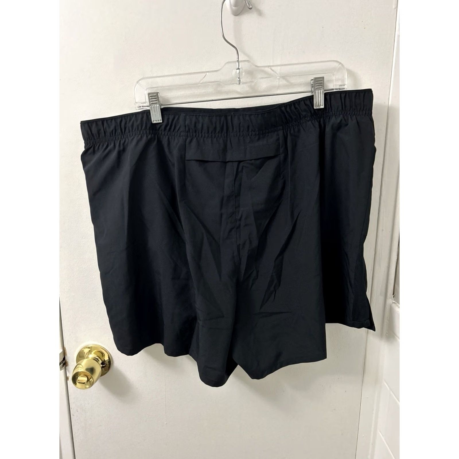 Nike Nike Challenger Dri-FIT Running Shorts Mens 2XL Black 5" DV9363-010 NWT Size US 39 - 6 Thumbnail