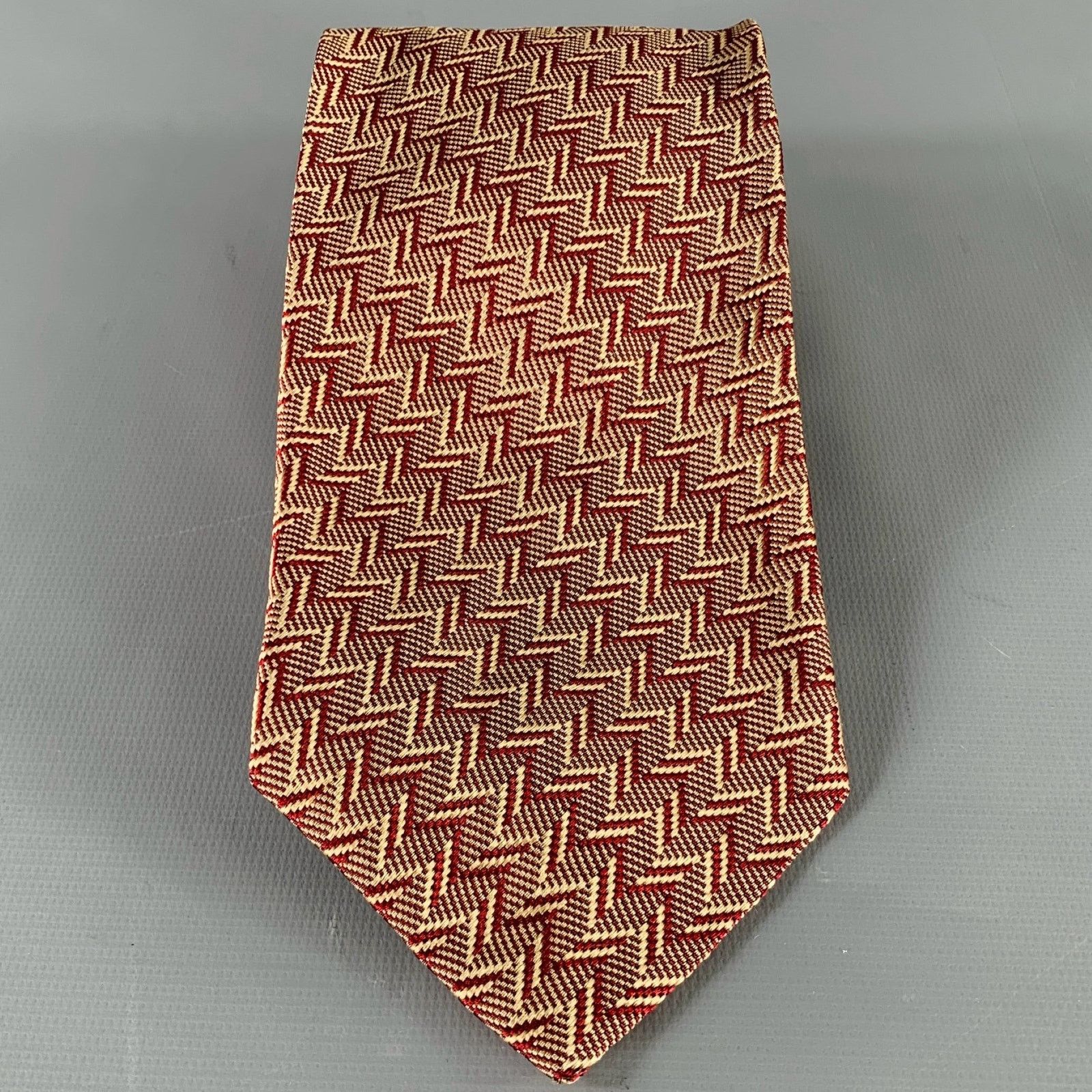 Donna Karan DONNA KARAN Burgundy Beige Zig Zag Silk Tie Size ONE SIZE - 3 Thumbnail