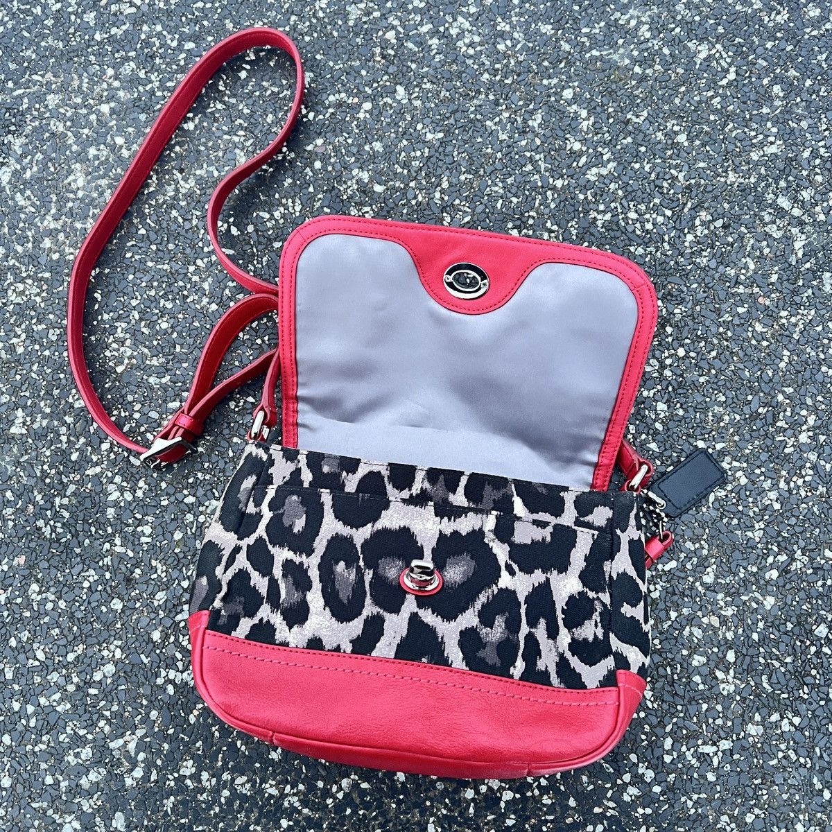 Coach Authentic Coach Y2K Signature Demi Bag Size ONE SIZE - 9 Thumbnail
