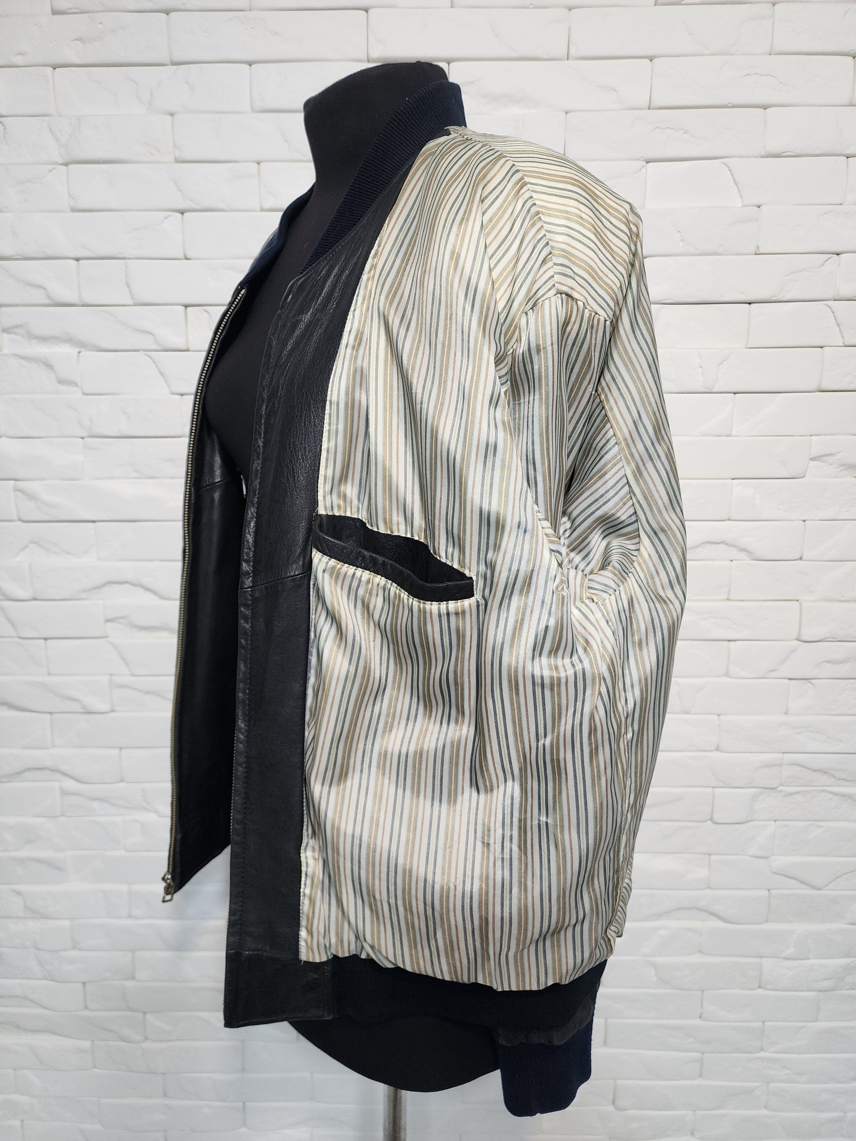 Genuine Leather Men's black leather jacket. Size US L / EU 52-54 / 3 - 10 Thumbnail