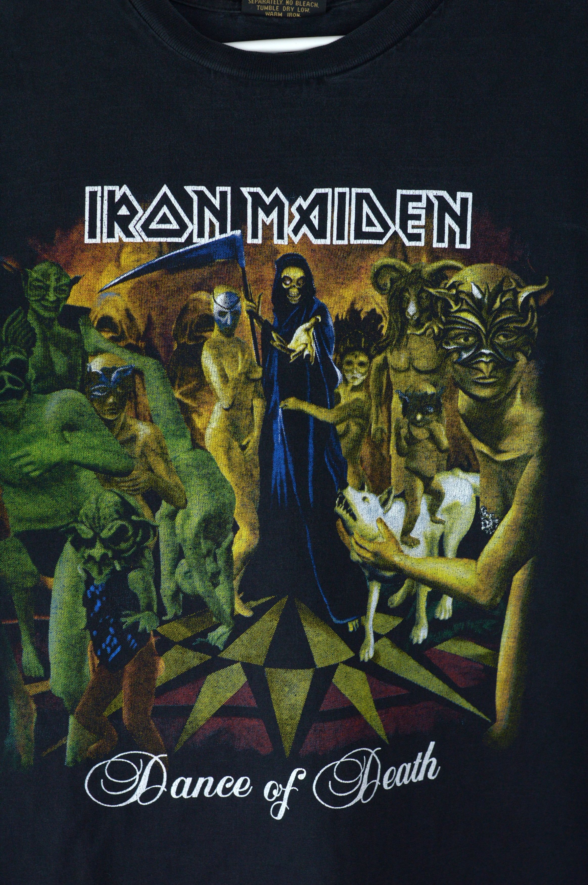 Iron Maiden Vintage Iron Maiden Dance Of Death t shirt Size US XL / EU 56 / 4 - 3 Thumbnail