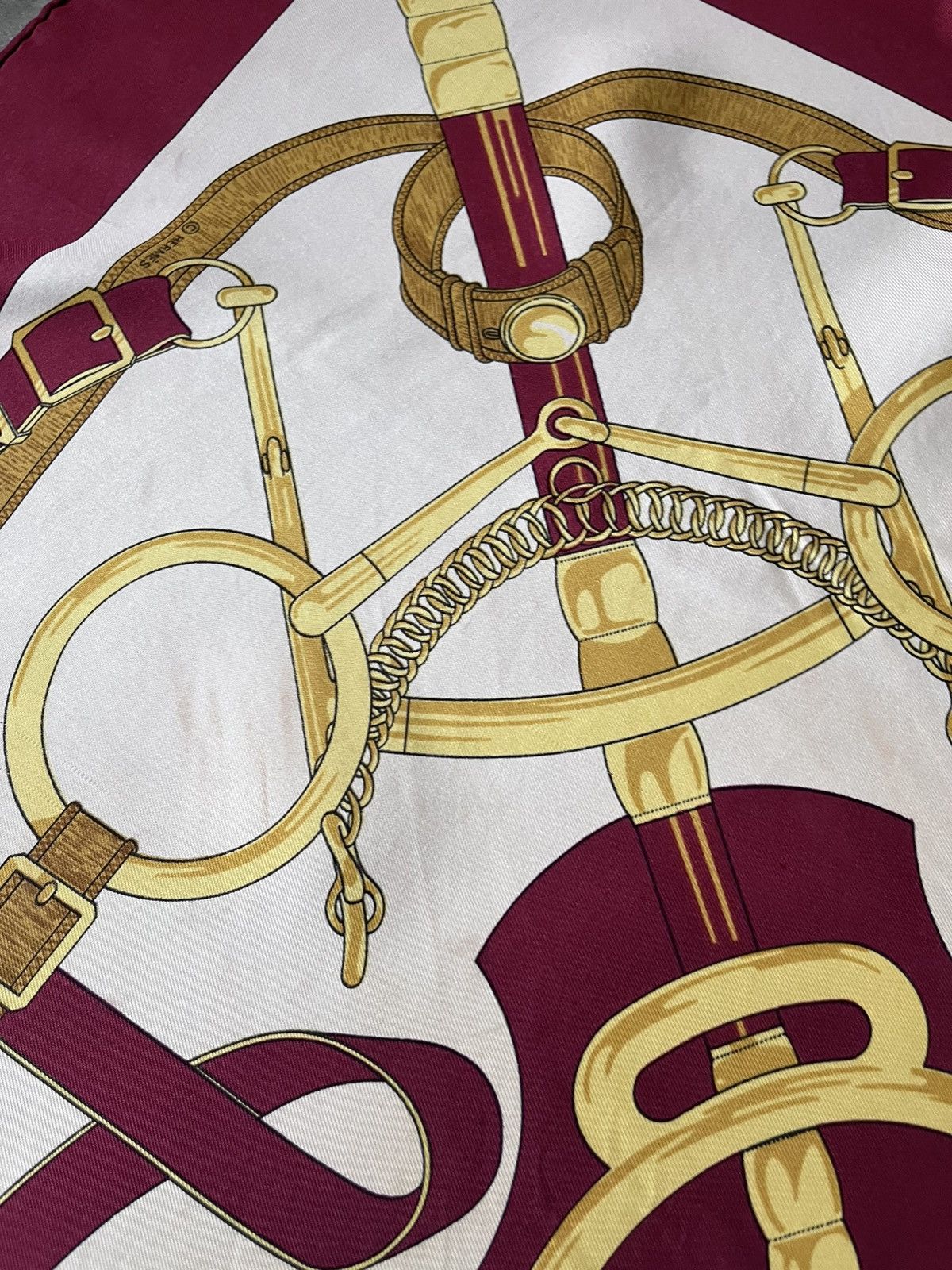 Hermes Hermes ''Eperon d'Or'' silk red scarf Size ONE SIZE - 16 Thumbnail