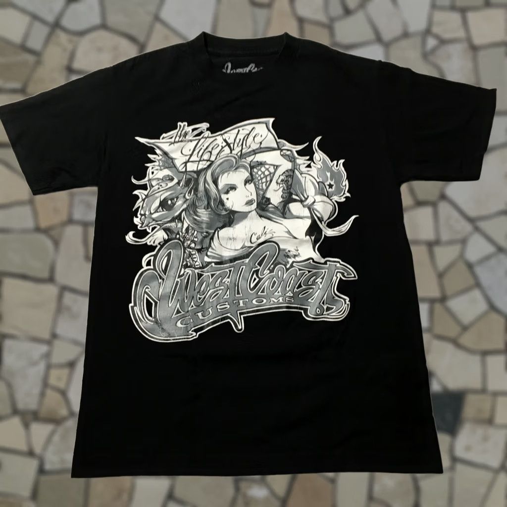 Vintage WEST COAST CUSTOMS Logo T-Shirt Black SMALL Y2K Grunge LADY ART CHOLO GANGSTER Size US S / EU 44-46 / 1 - 1 Thumbnail