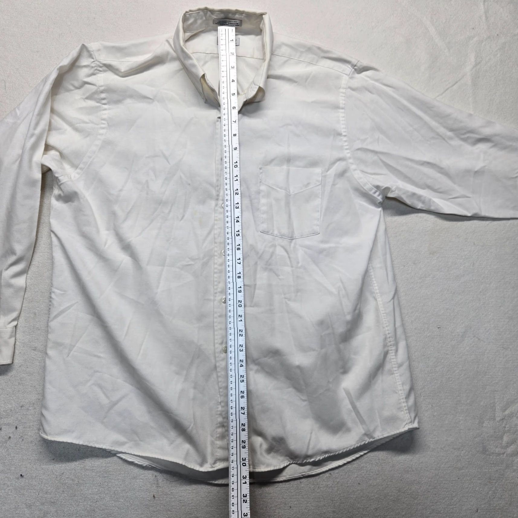 Arrow ARROW Shirt Dress Shirt Adult Men 17.5 White Solid Button Up 34/35 Lightweight Wrinkle Resistant Casual Formal 67% Cotton 33% Polyester Size 48R - 5 Thumbnail