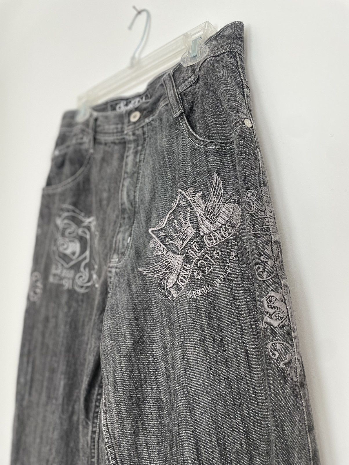 Southpole southpole king of kings stonewashed embroidered baggy jeans Size US 34 / EU 50 - 6 Thumbnail